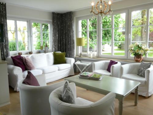 Neuastenberg Casa | Landfein Big Country House