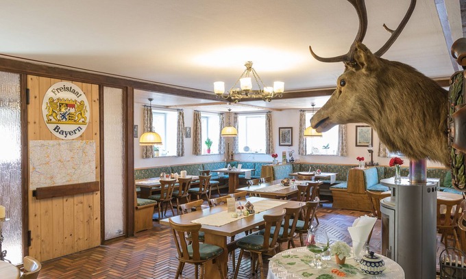 Bernbeuren Casa | Landgasthof Doldewirt
