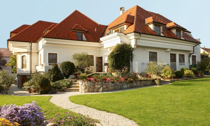 Morbisch am See Apartamento | Landhaus Luka