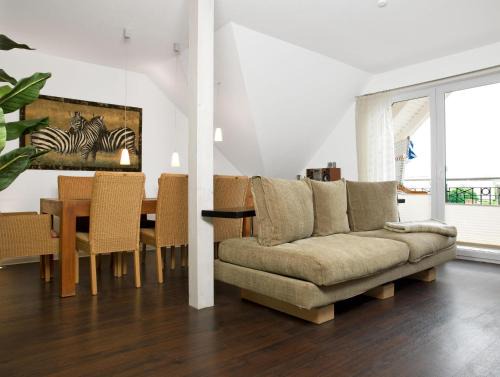 Am Schwarzen Busch Apartamento | Landhaus Residenz Kirchsee Sommerloft