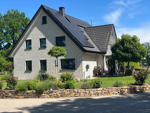 Mettingen Apartamento | Landhaus Upn Wall mit Ponyreiten und Kutschfahrten