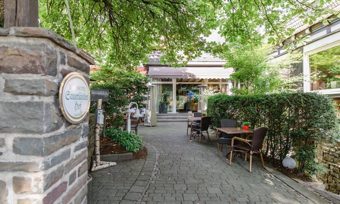 Eslohe Hotel | Landhotel Sauerländer Hof