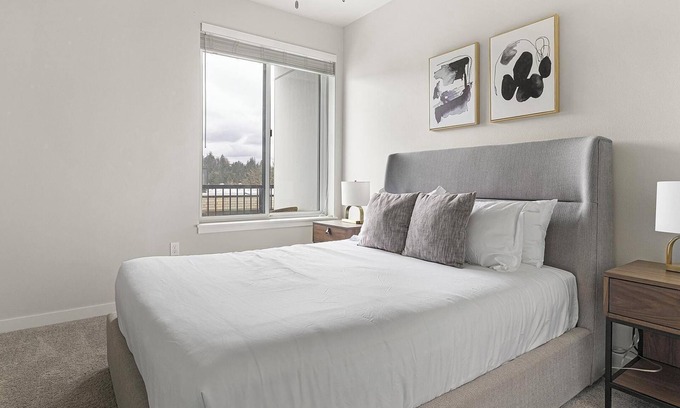 Portland Heights Apartamento | Landing at Marquam Heights - 1 Bedroom in South...
