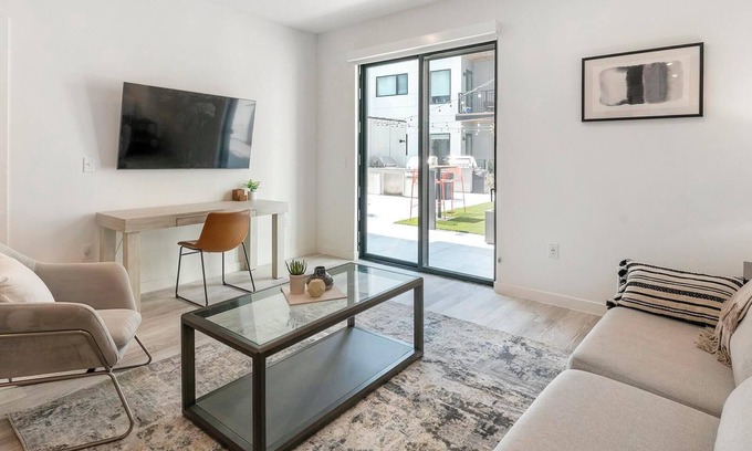 Richmond Apartamento | Landing at 1510 Belleville - 1 Bedroom in Scott...