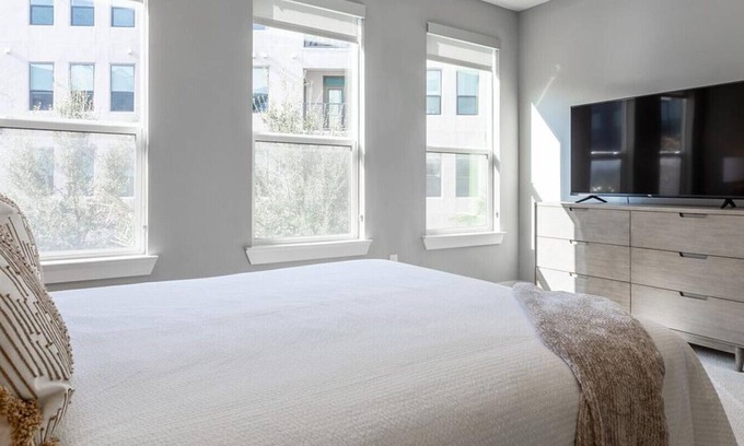 Mueller Apartamento | Landing at AMLI on Aldrich - 1 Bedroom in Mueller