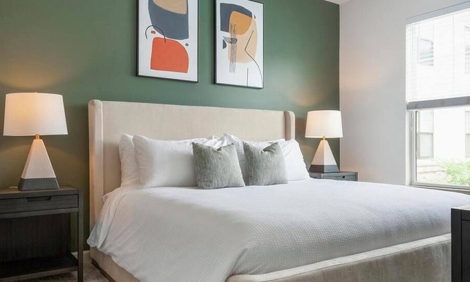 Seven Springs Apartamento | Landing at Avalon at Seven Springs Apartments - 2 Bedrooms in Seven Springs