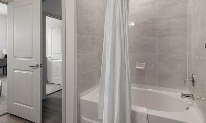 Lower Basin Lake Travis Apartamento | Landing at Birdie on Woodland Greens - 2 Bedrooms in Plaza Volente