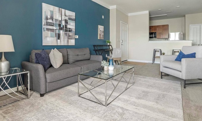 Paw Creek Apartamento | Landing at Celsius - 1 Bedroom in Wedgewood