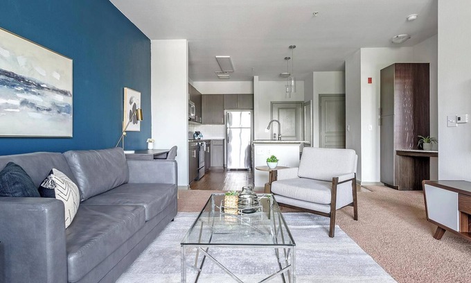 Paw Creek Apartamento | Landing at Celsius - 1 Bedroom in Wedgewood