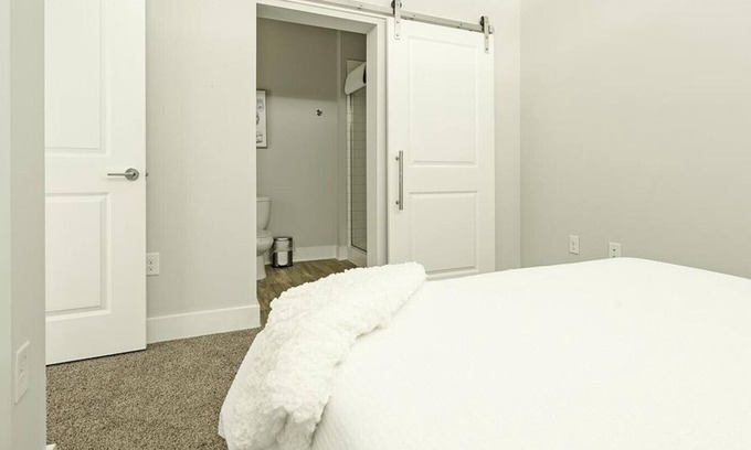 Matthews Apartamento | Landing at Chestnut Farm - 2 Bedrooms in Stallings