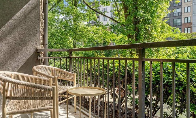 North Druid Hills Apartamento | Landing at Cortland Oleander West - 2 Bedrooms in North Druid Hills
