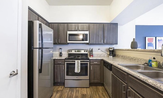 Rancho Oakey Apartamento | Landing at Helix Apartments - 2 Bedrooms in Rancho Oakey