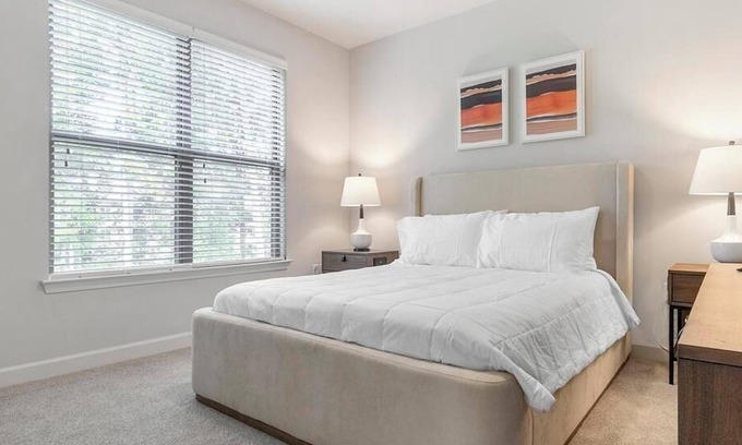 Wake Forest Apartamento | Landing at Legacy Wake Forest - 3 Bedrooms in Downtown Wake Forest