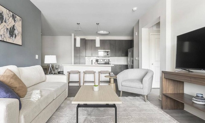 Wake Forest Apartamento | Landing at Legacy Wake Forest - 2 Bedrooms in Downtown Wake Forest