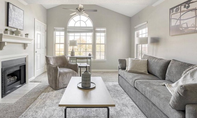 Collierville Apartamento | Landing at Madison at Schilling Farms - 1 Bedroom in Downtown Collierville