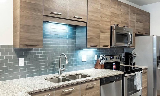 Plaza Midwood Apartamento | Landing at One305 Central - Studio in Plaza Midwood