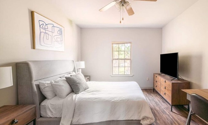 Covington Apartamento | Landing at Reagan Crossing - 1 Bedroom in Downtown Covington
