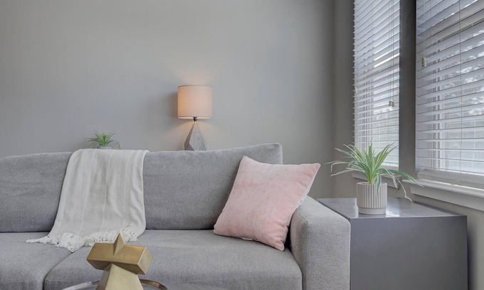 Terrell Heights Apartamento | Landing at Republic At Alamo Heights - 2 Bedroo...
