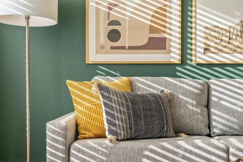 Richmond Apartamento | Landing at Residences at River Park West - 2 Bedrooms in Riverpark West