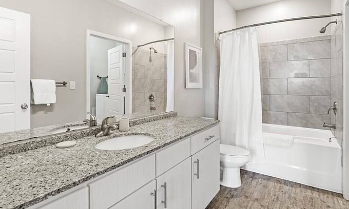 Land O' Lakes Apartamento | Landing at Soltair Cypress Creek - 1 Bedroom in Wesley Chapel