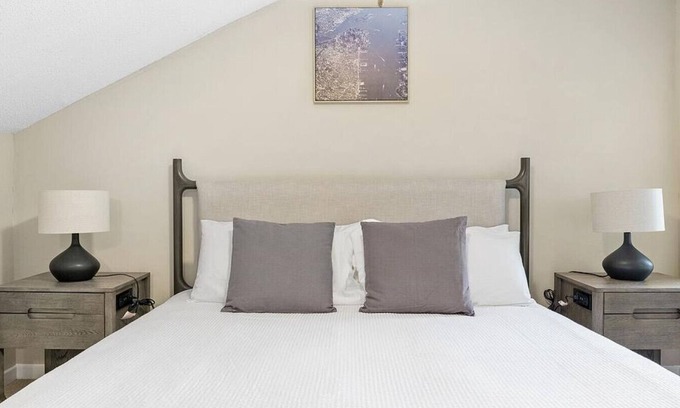 Germantown Apartamento | Landing at The Bridges At Germantown - 1 Bedroom in Downtown Germantown