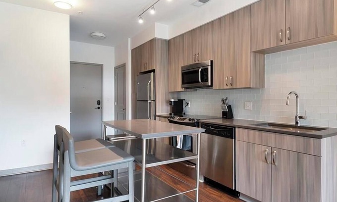 Potomac West Apartamento | Landing at The Frasier - 1 Bedroom in Potomac Yard