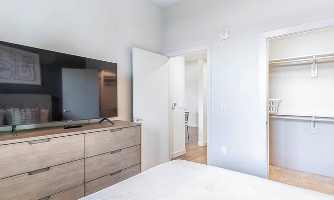 Platinum Triangle Apartamento | Landing at The George - 1 Bedroom in Anaheim Resort