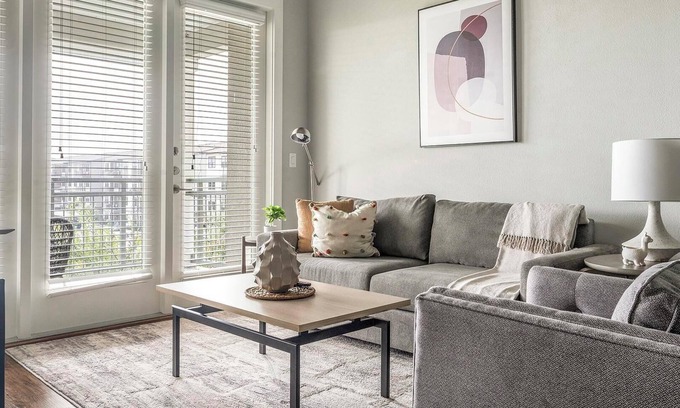 Buda Apartamento | Landing at The Green at Plum Creek - 2 Bedrooms...