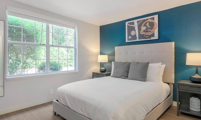 Northeast Raleigh Apartamento | Landing at The Harrison - 1 Bedroom in Northeas.
