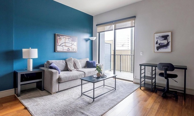 Woodlake - Briar Meadow Apartamento | Landing at The Hayworth - 1 Bedroom in Westside