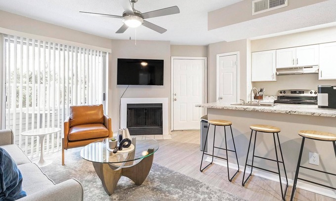 Church Street Apartamento | Landing at The Hub at 934 - 1 Bedroom in Riverdale