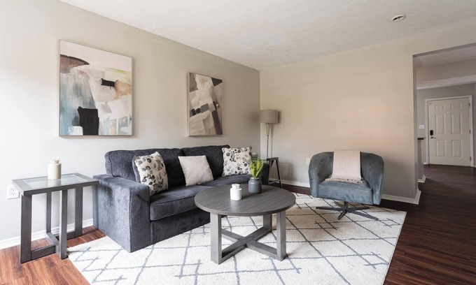 Downtown Dayton Apartamento | Landing at The Landing - 2 Bedrooms in East Dayton