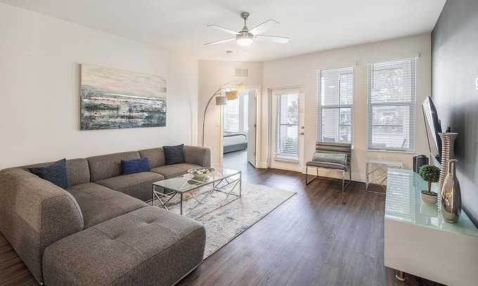 Port Tampa City Apartamento | Landing at The Pointe on Westshore - 3 Bedrooms...