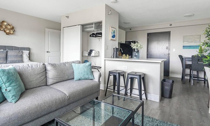 St. Petersburg Apartamento | Landing at The Wayland - Studio in Downtown St.