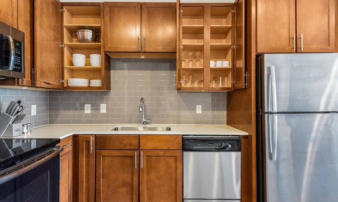 Stone Oak Apartamento | Landing at Toscana at Sonterra - 1 Bedroom in S.