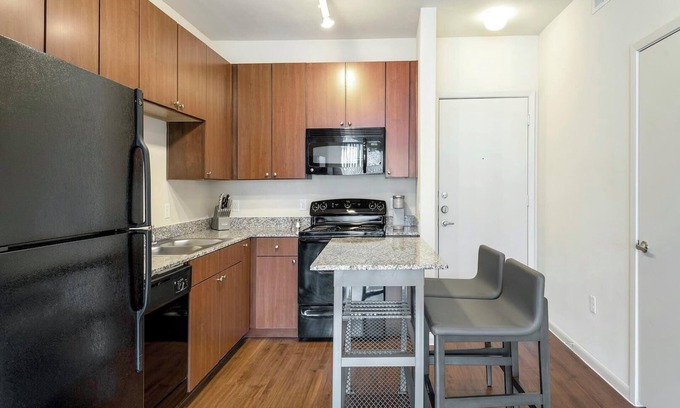 Stone Oak Apartamento | Landing at Toscana at Sonterra - 2 Bedrooms in .