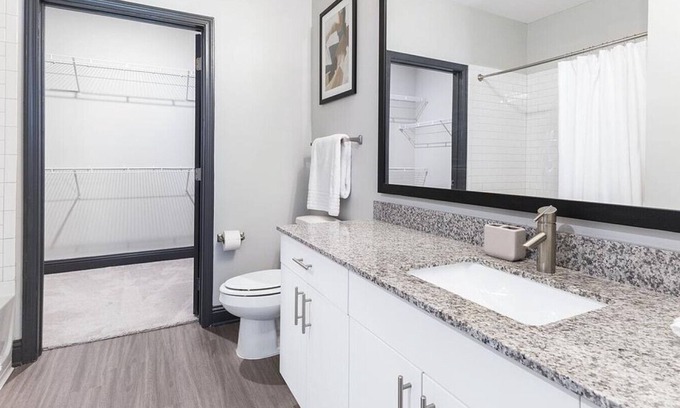 Keller Apartamento | Landing at Westhouse - 2 Bedrooms in Downtown Fort Worth