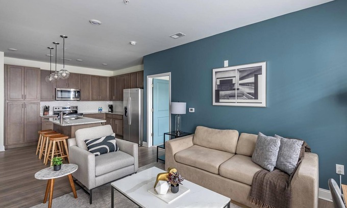 Wilmington Apartamento | Landing | Beautiful 2BD, Clubhouse, Pool