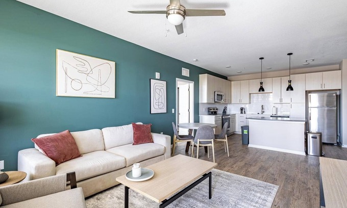 Kenton Apartamento | Landing at Tapestry Turfway - 2 Bedrooms in Flo...