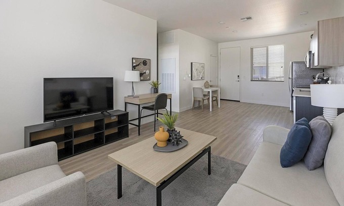 Goodyear Apartamento | Landing | Incredible 1BD, Gym, Yoga Studio