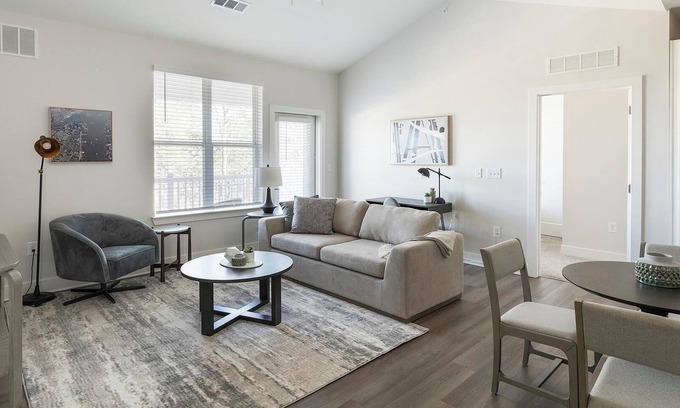 Belle Mina Apartamento | Landing at Attain at Bradford Creek - 2 Bedroom...