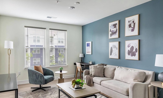 Wilmington Apartamento | Landing | Modern 1BD, Gym, Pool