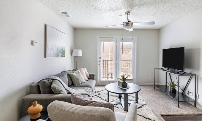 Denton Apartamento | Landing at Woodhill - 1 Bedroom in Denton