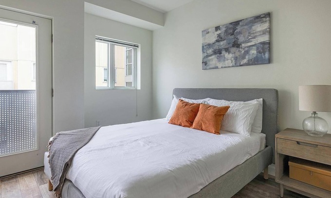 Pearl District Apartamento | Landing | Modern Studio, Courtyard, Gym
