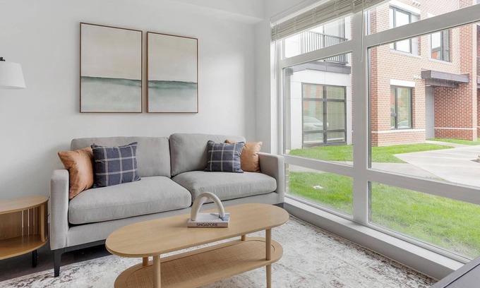 Richmond Apartamento | Landing | Amazing Studio, Pool, Gym