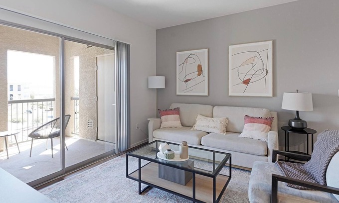 Las Vegas Apartamento | Landing at Sonata - 1 Bedroom in Downtown North...