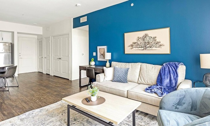 Kessler Apartamento | Landing | Modern 2BD, Gym, Pool