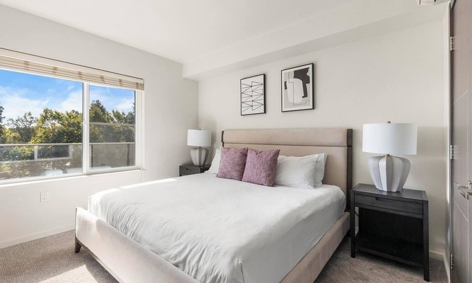 Hayden Island Apartamento | Landing | Beautiful 1BD, Pool, Courtyard