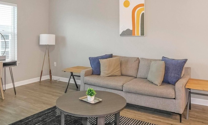 Fort Myers Apartamento | Landing | Stunning 1BD, Yoga Studio, Pool