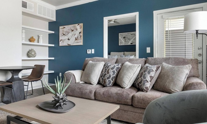 Pipers Meadow Apartamento | Landing | Stylish 1BD, Gym, Clubhouse